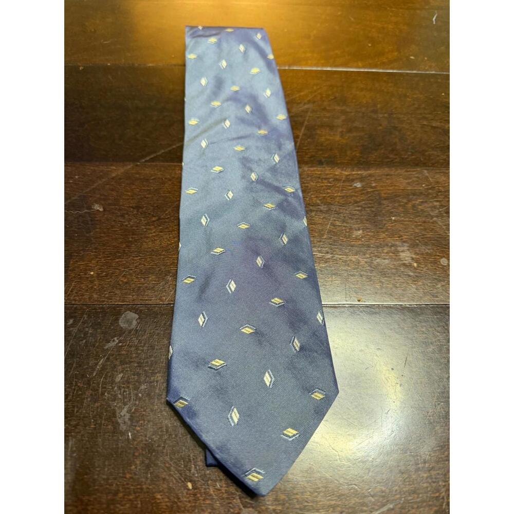 Boss Hugo Boss 100% Silk Necktie Made in Italy
